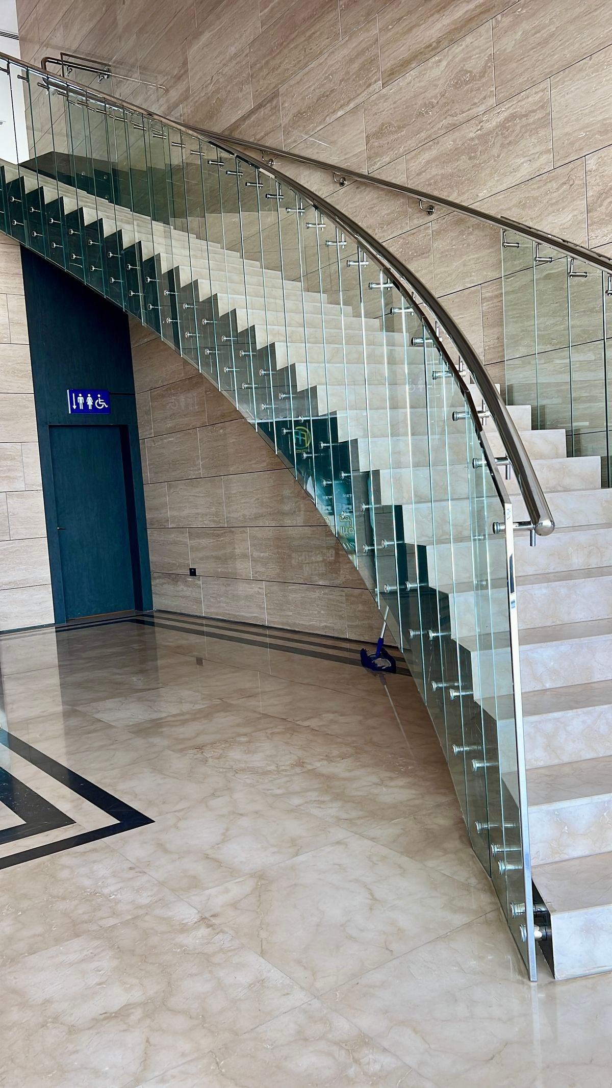 Glass Railing 14