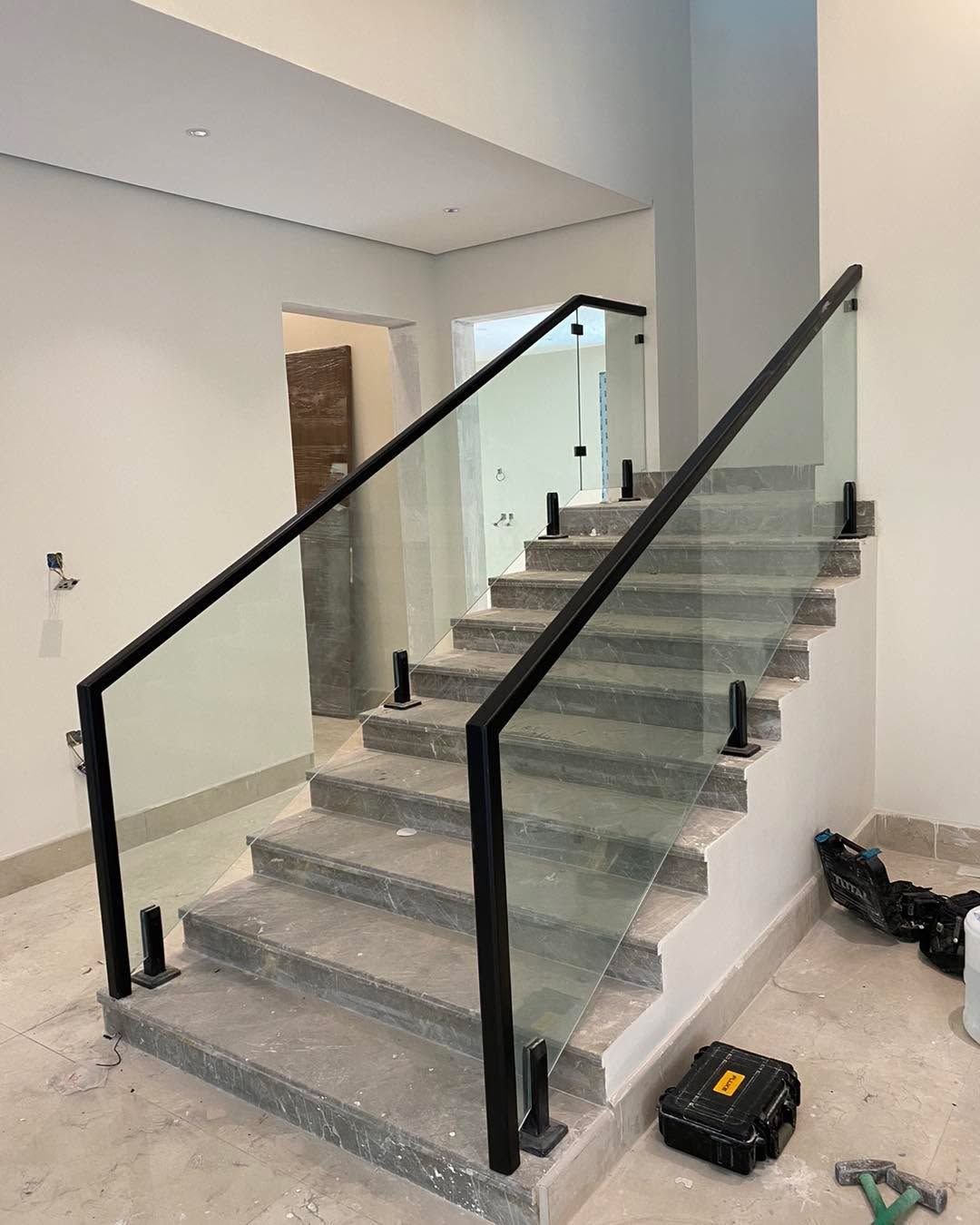 Aluminium Glass Railing